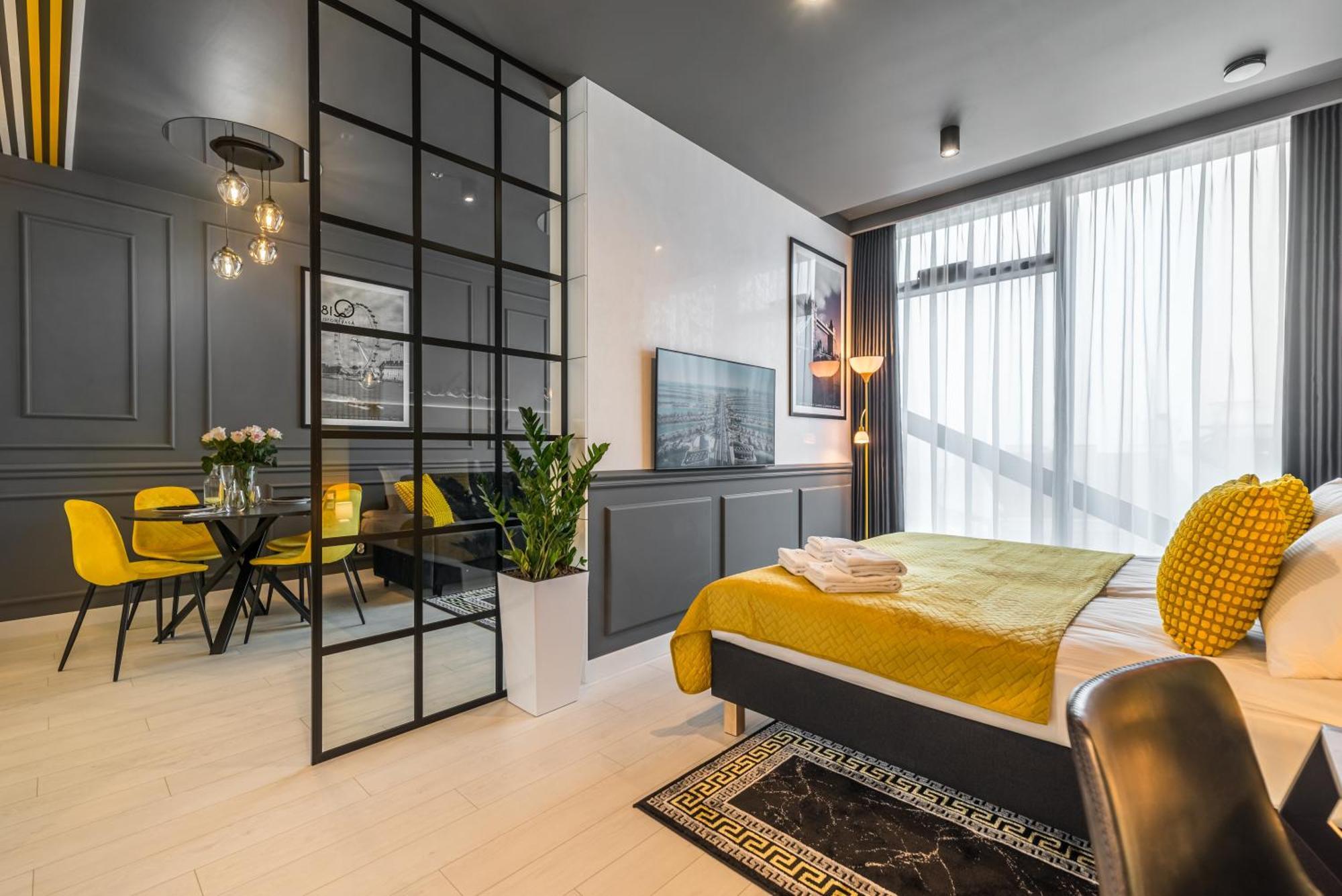 Q18 Aparthotel 비드고슈치 외부 사진